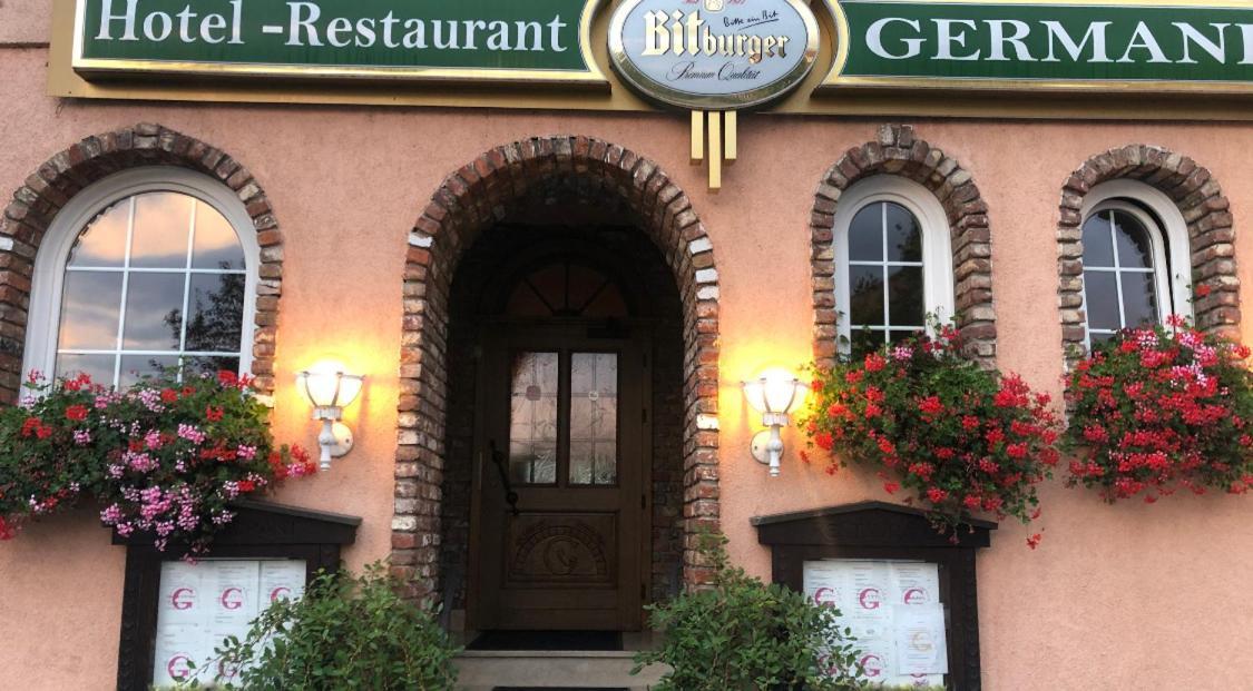 Hotel Restaurant Germania Neuwied Buitenkant foto