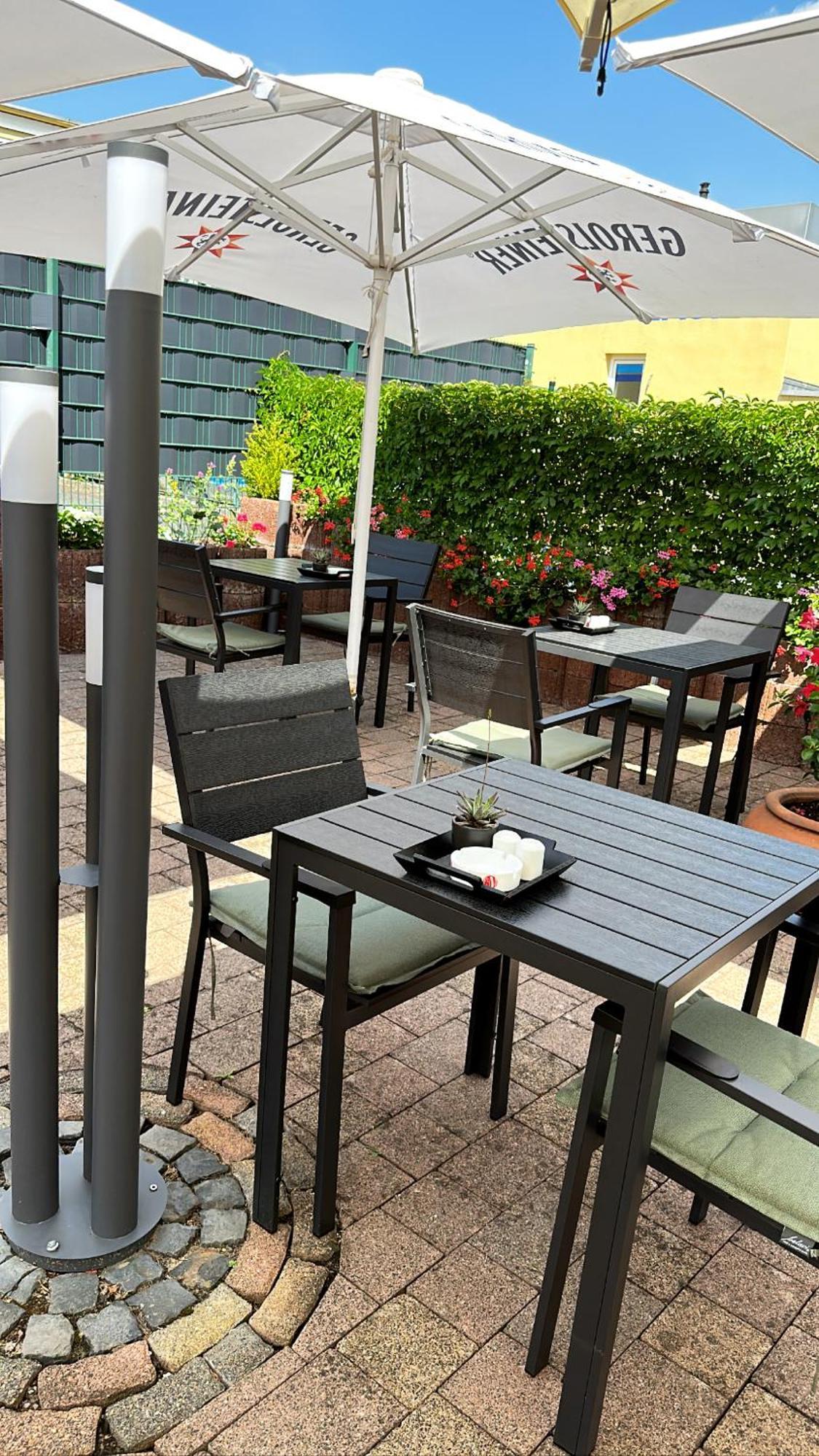 Hotel Restaurant Germania Neuwied Buitenkant foto